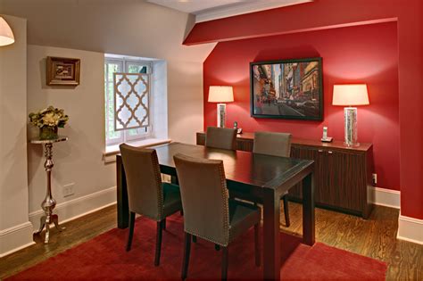 Not only do you have to choose the right design for the wall itself. 20 Fab Red Accent Walls in Dining Rooms | Home Design Lover