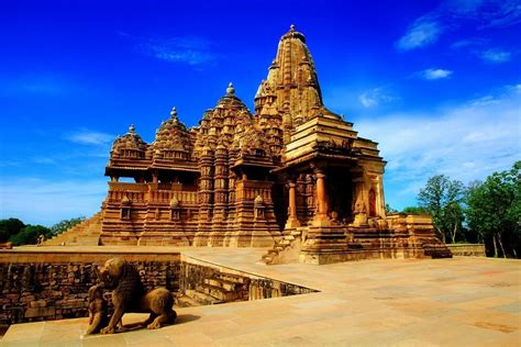 12 Beautiful Photos Of Khajuraho Temple And Its Erotic Carvings The