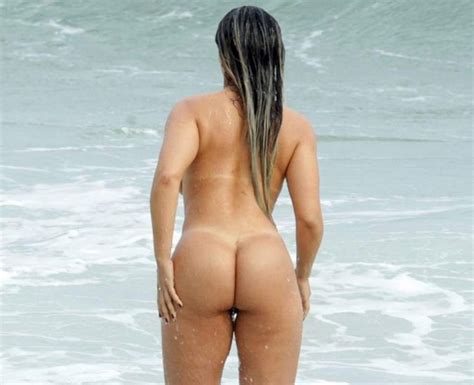 Brazilian Model Renata Frisson Nude On The Beach Scandal Planet