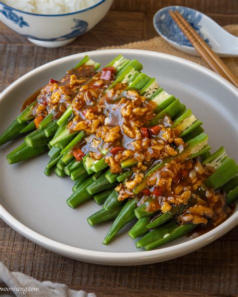 The 15 Minute Easy Okra Recipe You Need Now Spicy Woonheng
