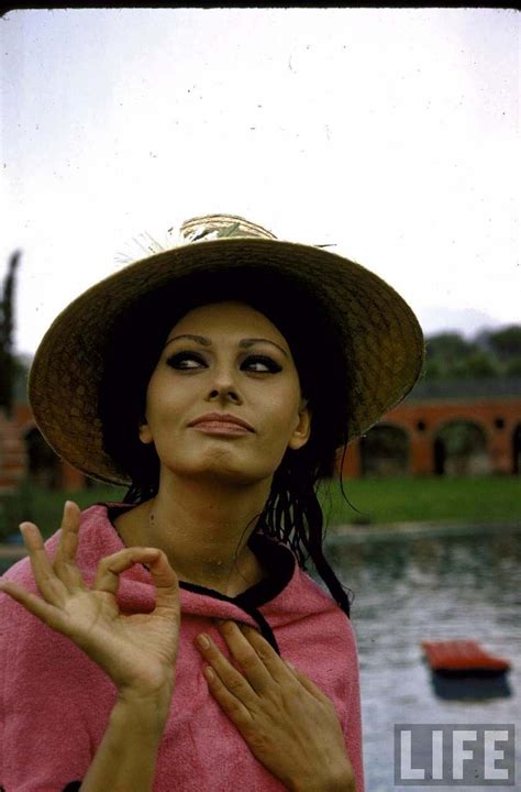 Sophia Loren Sofia Alfred Eisenstaedt Swinging Sixties Italian