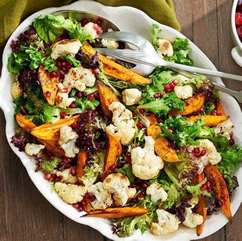 Christmas dinner vegetable side dish ideas. These Festive Christmas Salads Will Give Dinner Some Much ...