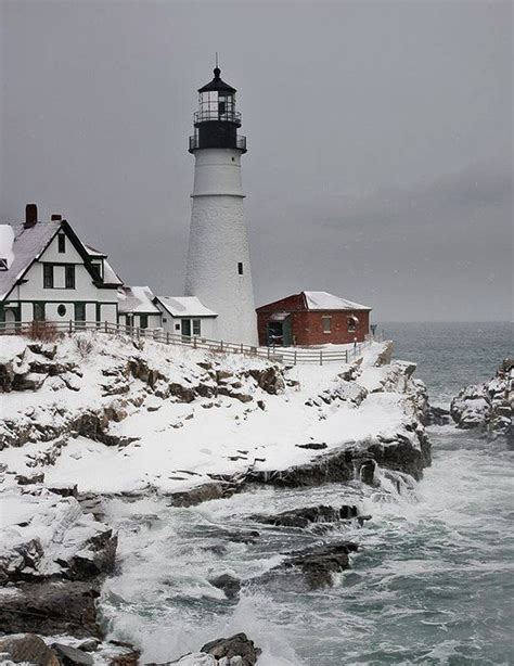 These Lighthouses In Winter Are Picture Perfect Lighthouse Pictures