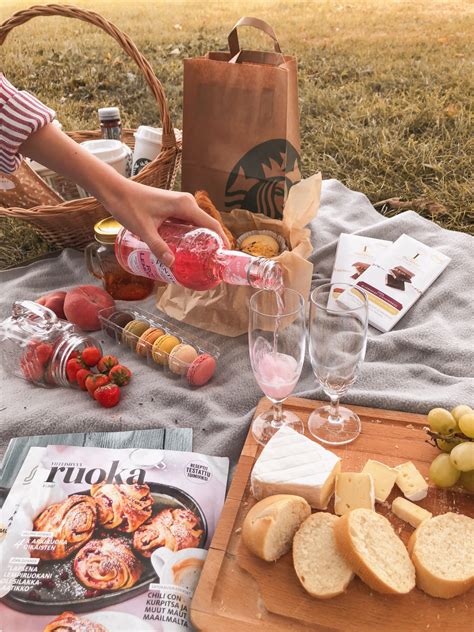 53 aesthetic picnic food ideas iwannafile