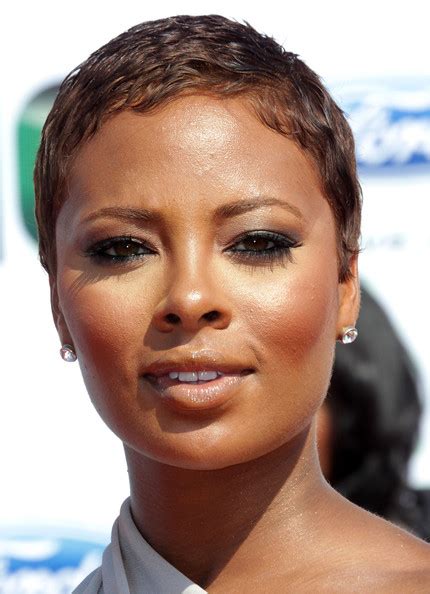 20 jul 2009 hairstyle suitability rating: Eva Pigford Short Straight Cut - Short Hairstyles Lookbook ...