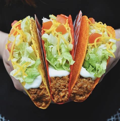 Taco bell to give out free tacos to vaccinated californians on tuesday. Everyone gets a free taco from Taco Bell because sports ...