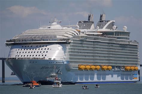 In Pics World’s Largest Cruise Ship Sets Sail