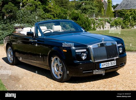 Rolls Royce Phantom Drophead Coupe 2009 Stock Photo Alamy