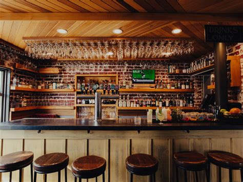 Santa monica's official instagram brought to you by santa monica travel & tourism. Ashland Hill Brick Bar | Bars in Santa Monica, Los Angeles