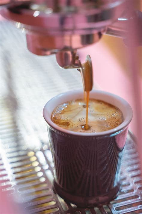 Let's look at how to roast coffee at home, from choosing your beans all the way through to storing them. Home - Guji Coffee Bar