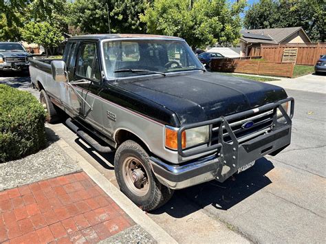 1990 Ford F250 4x4 Extended Cab 7.3l Diesel IDI LWB Lariat | The Diesel