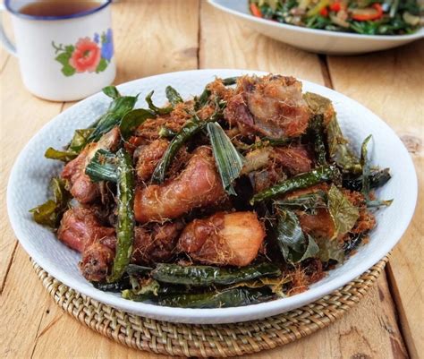 Menu makanan asal amerika ini sangat sederhana, meski kalau menurut kamu, dari 15 aneka olahan terlur di atas, mana yang menjadi favorit ? Aneka Resep Olahan Ayam dari Berbagai Daerah