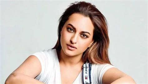 Non Bailable Warrants Issued For Sonakshi Sinha In Fraud Case