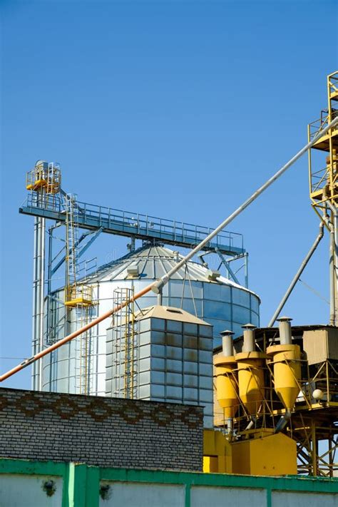 Agricultural Silos Building For Storage And Drying Of Grain Crops