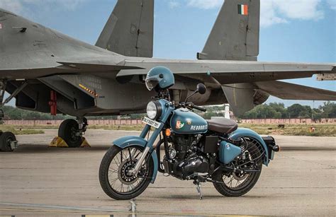Royal Enfield Classic 350 Signals Edition Launched At Rs 1