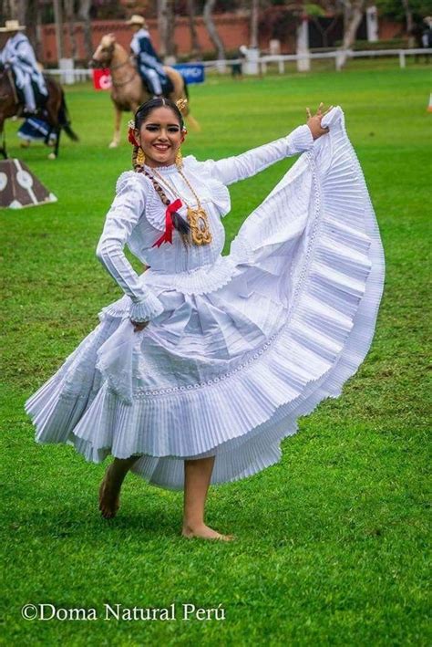 Pin On Vestidos De Marinera Norteña