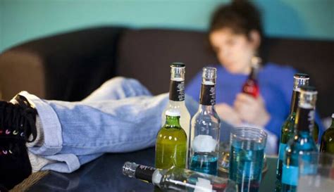 Alcoholismo causas síntomas consecuencias y tratamiento