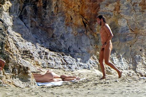 Bob Sinclar Nude On The Beach And Shirtless Bulge And Hot Pics