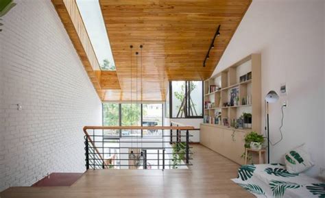 Lalu beralih ke lantai dua, di sini terdapat 2 kamar tidur yang ukurannya cukup luas dan nyaman. Inspirasi Desain Interior Rumah Minimalis 2 Lantai ...