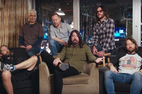 Foo Fighters And Snl Producers Break Down What Goes Into The Shows
