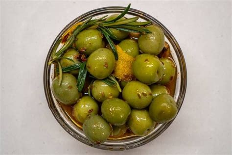 Easy Spanish Marinated Olives Recipe Mojo Picón No Frills Kitchen