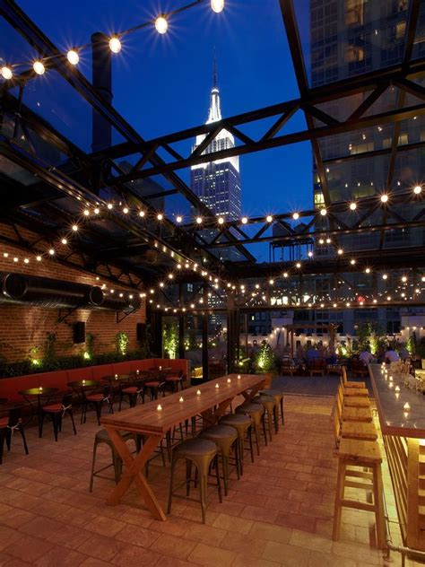 The Best Rooftop and Outdoor Bars in New York City | Rooftop bars nyc