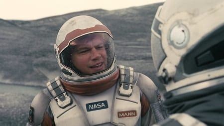 It stars matthew mcconaughey, anne hathaway, jessica chastain, bill irwin, ellen burstyn, john lithgow. Interstellar | RotoRob
