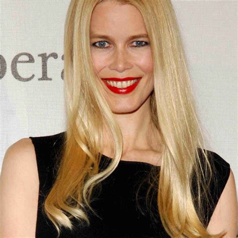 Claudia Schiffer Net Worth Pics Wallpapers Career And Biography