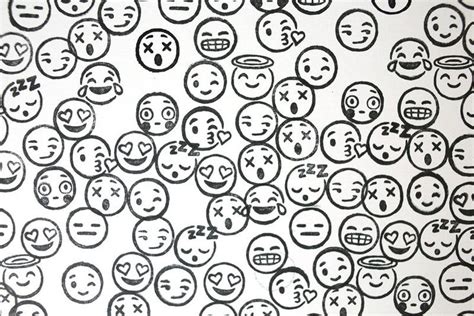 Back to hi 5 coloring pages. 1000+ images about Emoji Coloring Pages on Pinterest | Emoji faces, How to draw and Sleep