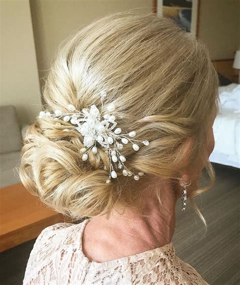 30 Gorgeous Mother Of The Bride Hairstyles For 2020 Hair Adviser In