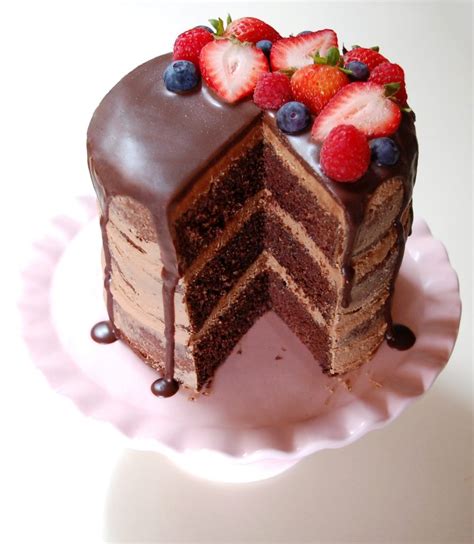 Naked Chocolate Cake With Nutella Buttercream Frosting Chocolate Ganache And Fresh Fruit