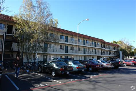 Foothill Hacienda Apartments Apartments In San Luis Obispo Ca