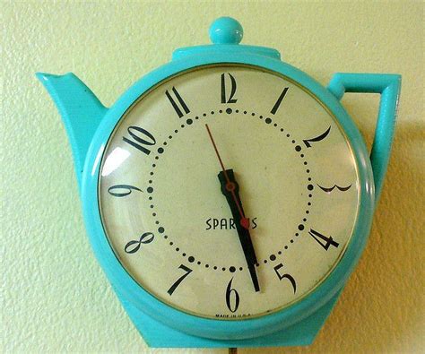 Such A Cute Vintage Turquoise Blue Teapot Kitchen Clock Kitchen