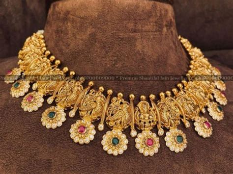 Beautiful Gold Bottu Mala Necklace Designs