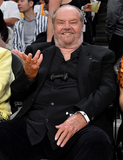 ‘recluse Jack Nicholson Back At Lakers Game In Star Studded Crowd