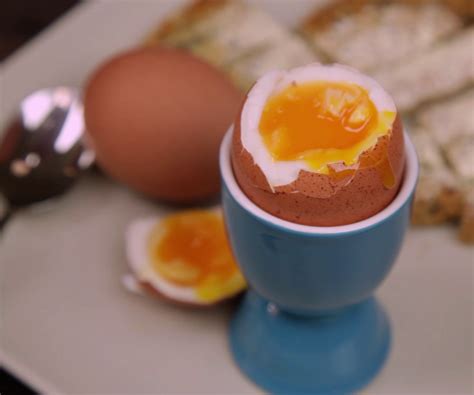 With the popularity of online sales, it's now easier than ever to find ha. How to Cook a Soft Boiled Egg Perfectly Every Time : 7 ...