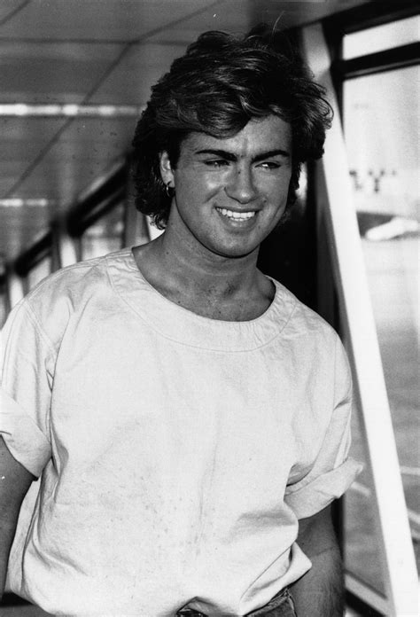 George Michael Last Photo: See the Last Known Photos of the Singer ...