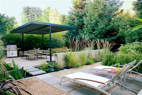 The landscape renovator's award winning landscape ompany specializes in backyard room design and installation in the orlando, central florida area. Small Backyard Design Ideas - Sunset Magazine