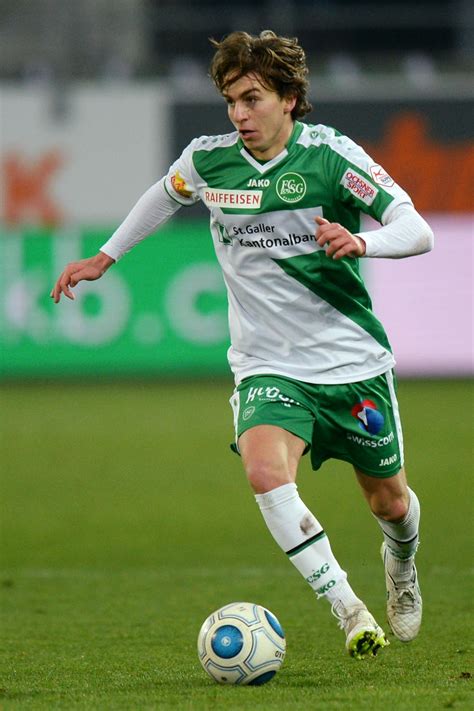 Nau verlost 4 tickets und barnetta trikot. FC St.Gallen: Saison-Kickoff mit Kaderschau und neuem ...