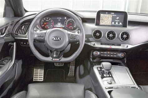 Kia Stinger Vs Audi S5 Confronto Estetico Forum Kia Club Italia