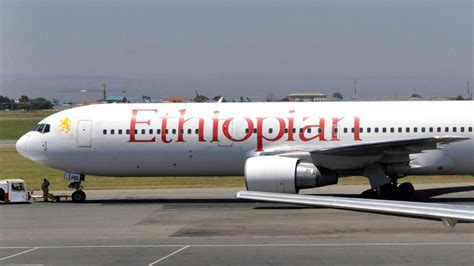 Una avioneta se estrelló el sábado en el monte piz neir (este), matando al piloto y a los otros tres pasajeros a bordo, entre ellos un niño. 157 personas murieron en un accidente aéreo en Etiopía | Carlos Paz Vivo