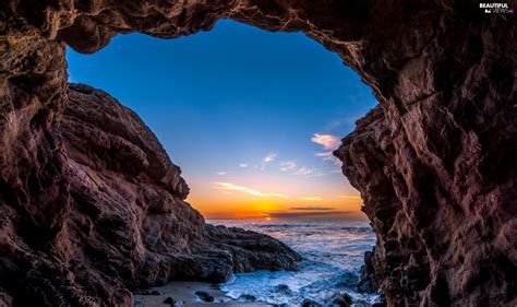 Coast Ocean Usa West Malibu Rocks Cave Sun