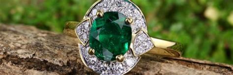 Van de groene edelstenen bestaan er een aantal verschillende: Smaragd - De klassieke groene edelsteen - Wereld van ...