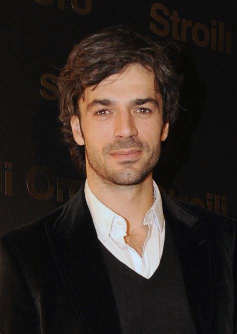 Luca Argentero 29 Tall Dark And Handsome Reasons To Feel The Italian Love Popsugar Love And Sex