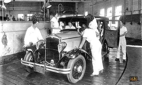 Evolution of the Car Washes: From the First Venture to Modern Times