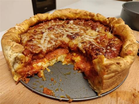 Homemade Deep Dish Pepperoni Pizza Rfood