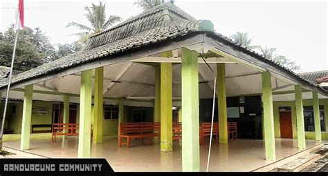 Deretan gif gambar bergerak ucapan selamat hari raya idul adha 1441 h, cocok dibagikan lewat whatsapp dan instagram. FOTO: Kantor Desa Gedangmas - Randuagung Community
