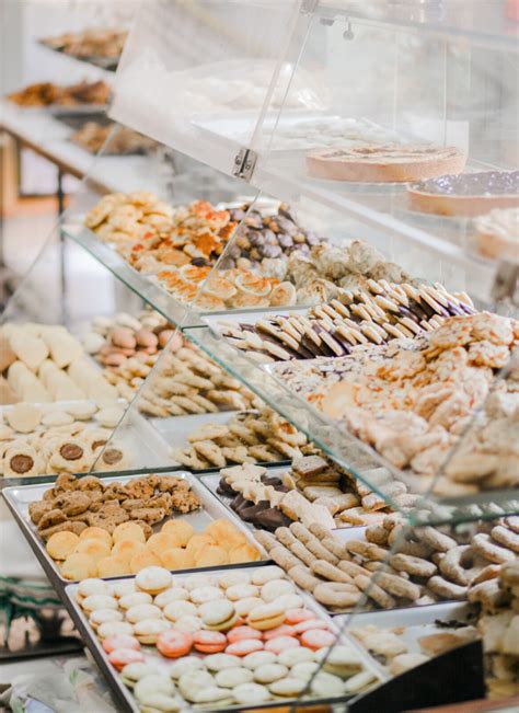 Vegan & gluten free goodness! Instagrammable Places in Las Vegas - Classically Cait ...