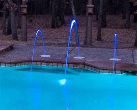 Deck jets water feature pictures. Pool Deck Jets - dallas - by Pulliam Pools