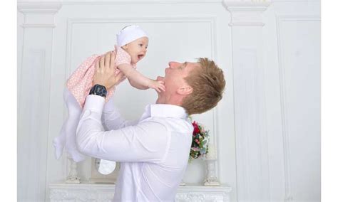 Low Testosterone May Make You A Better Father